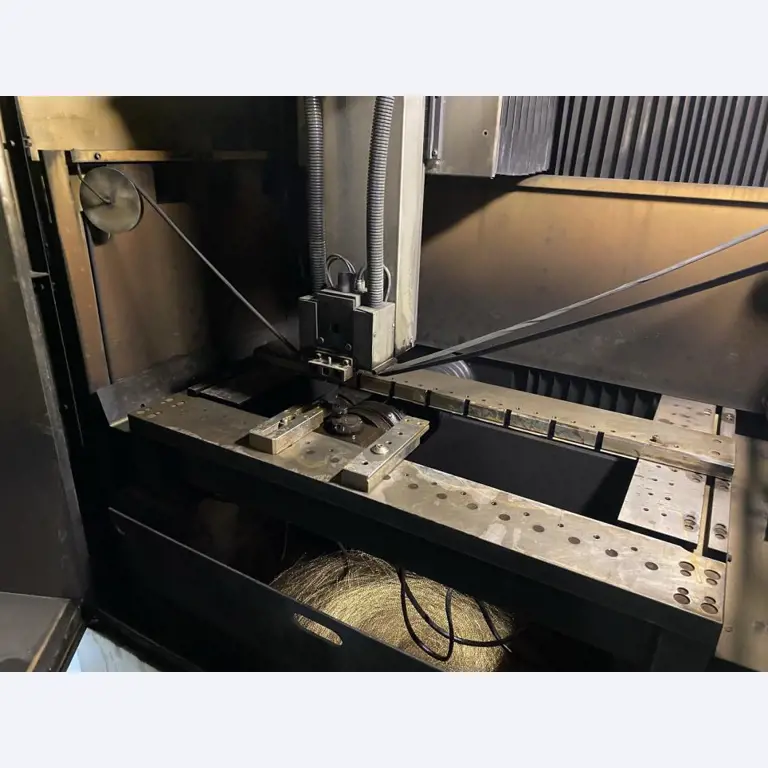 Metallbearbeitungsmaschinen und Arbeitsausrüstung (Sicherheitsschuhe)-2